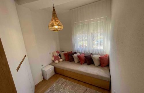 Mejë Apartment | Sara’s Stars Apartment in Gjakova