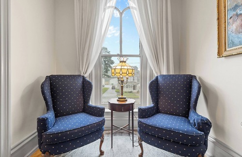 Le Roy House | Sarah’s Place