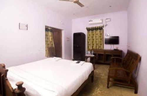 Kottakuppam House | Saral Resort - Near Serenity Beach and Auroville Beach