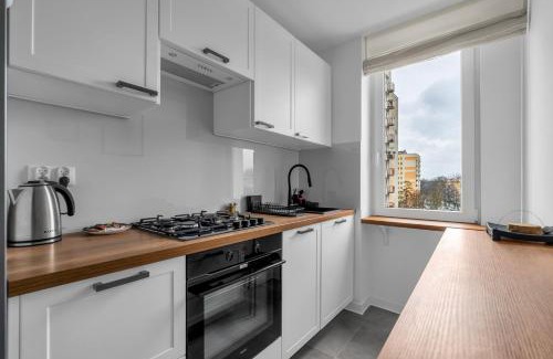 Saska Kepa Apartment | Saska Kępa Apt - 54m2, Two Bedrooms - by Rentujemy