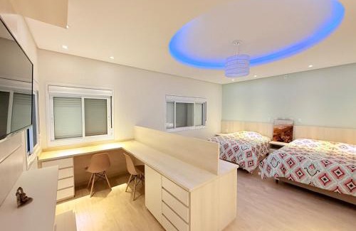 Passa Quatro House | Sauna Piscina e Vista Nova e Confortável