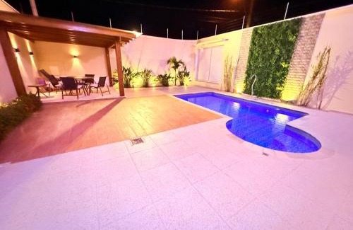 Passa Quatro House | Sauna Piscina e Vista Nova e Confortável