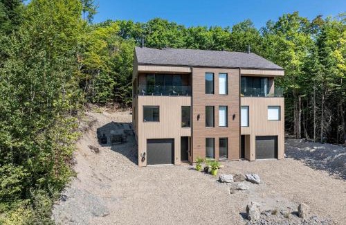 Saint-Philemon Ski Chalet | Sauna & Pool Table - Nordik Attitude