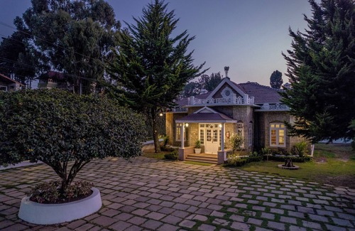 Kodaikanal Villa | Savithri Bungalow By XploreIndo