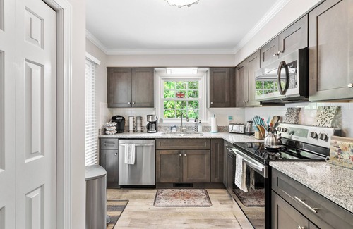 Elizabeth City House | Savor the Sweetness of Sugar Pea!