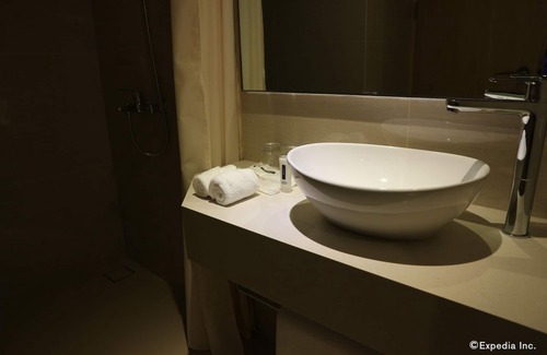 Yapak Hotel | Savoy Hotel Boracay near Newcoast Beach