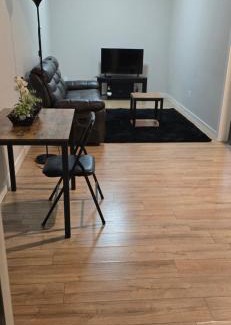Northeast Edmonton House | Sazzy Exotic Suite