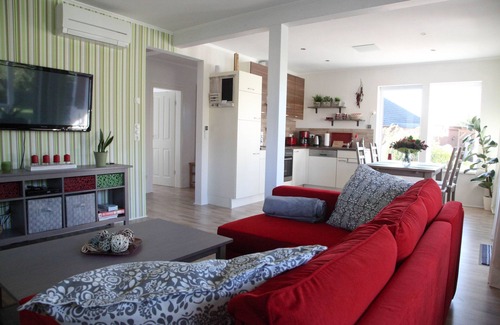 Salzwedel Apartment | Scandinavian charm - sun-drenched terrace - Quiet location - New!