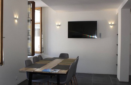 Le Bourg-d'Oisans Apartment | Scandinavian style apartment at the foot of Alpe d’Huez