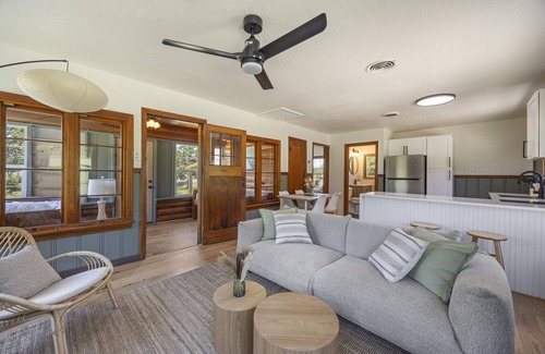 Madill Cabin | Scenic Lake Retreat for groups & Families | 4 private cabins- sleeps 22