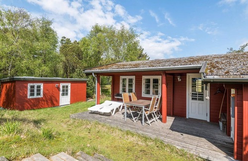 Rindby Strand House | Scenic Log Cabin in Rindby-By Traum