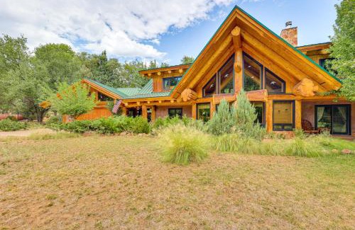 Payson House | Scenic Payson Cabin! Fireplace and Wraparound Patio
