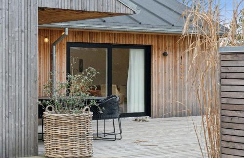 Kysing House | Scenic Summer House With Space For The Family