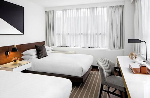 Connecticut Ave - K Street Hotel | Scenic Views and Modern Comforts! 2 Comfortable Units, Near National Mall