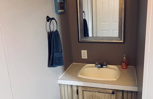 Marshall House | Scenic Views Near Marshall, Farm Stay, Private Patio, BBQ, with WiFi, AC