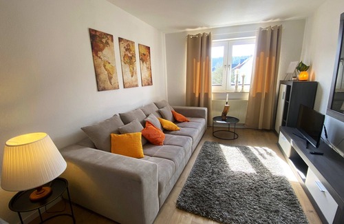 Osnabrueck Apartment | Schölerberg Apartment mit Tiefgaragenparkplatz und Kingsize-bett