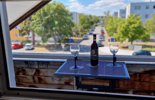 Konigstadten Apartment | Schöne, helle 3 Zimmer mit Klimaanlage