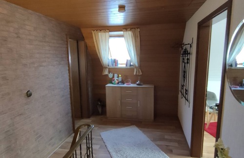 Hinte Apartment | Schöne Obergeschoss-ferienwohnung