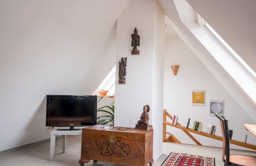 Ellener Feld Condo | Schöne, Ruhige Maisonettewohnung in Alt-osterholz