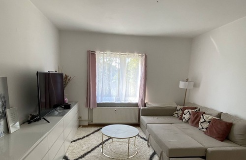 Eutritzsch Condo | Schöne Zentrale Wohnung mit Sonnigem Balkon