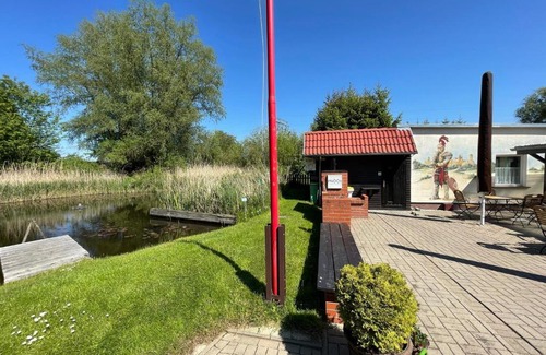 Neubukow House | Schöner Ferienbungalow umgeben von Natur und nicht weit zur Ostsee