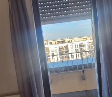 Wilmersdorf Apartment | Schönes gesamtes Appartement gegenüber vom Botanischen Garten und nahe S Rathaus Steglitz