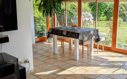 Broda Apartment | Schönes großes Haus in Neubrandenburg zentrum-, strandnah