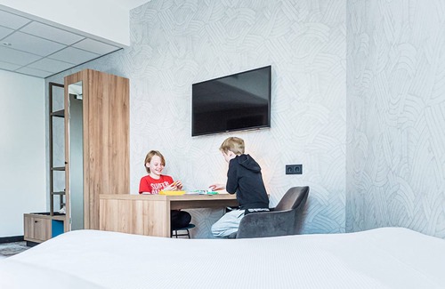 Scheveningen Badplaats Hotel | Scheveningen Seaside getaway | Walk to beach, Pier & great local dining