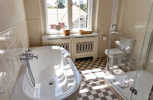 Neustrelitz Hotel | Schlosshotel Neustrelitz