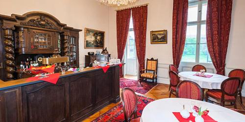 Ruehstaedt Hotel | Schlosshotel Rühstädt Garni - Natur & Erholung an der Elbe