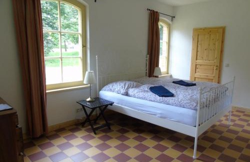 Gielow House | Schmiede der Wasserburg Liepen