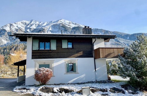 Lenz Apartment | Schmuckstück mit Sonnenterasse, Direkteinstieg auf Langlauf-loipe und Biketrails