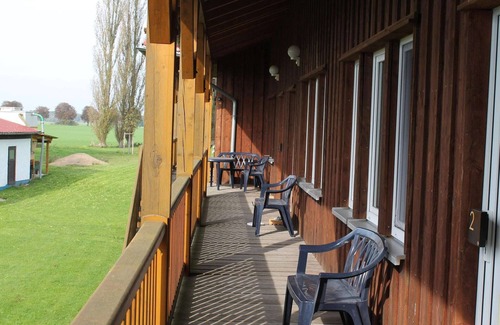 Boddin House | Schoene Gruppenunterkunft nahe der Ostsee