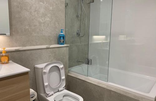 Schofields Apartment | Schofields Brand New 2 Br Apt Parking Privacy