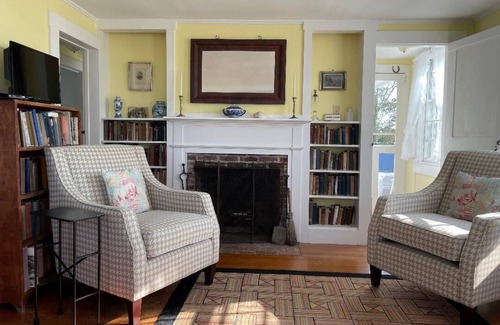 Siasconset Cottage | Sconset Cottage - Ocean Views! 8/11-8/18 with car ferry reservation option!
