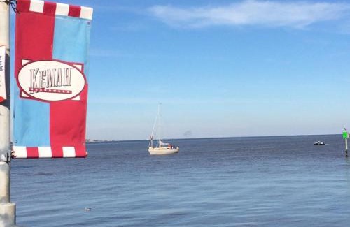 Clear Lake Shores Hotel | Scottish Inn & Suites - Kemah Boardwalk