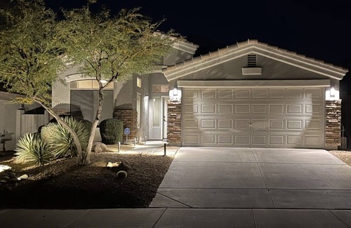 Desert Village House | Scottsdale 2 BR/2 Bath full house/private lot -Monthly Rentals
