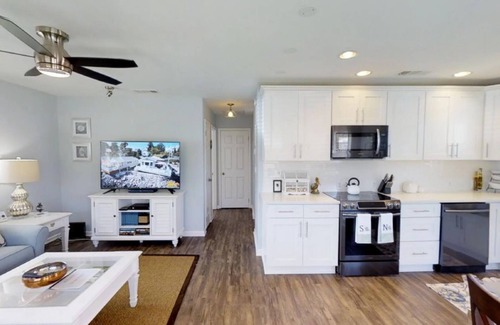 Surfcrest Village Cottage | SCV 45: 2 BR 1 Bath Cottage, Updated With a True Open, Bright and Airy Feel