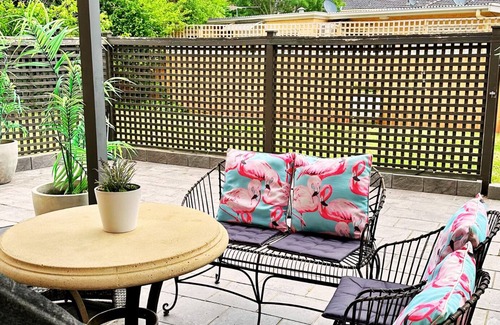 Glenelg North Apartment | Sea Blue Retreat Glenelg North