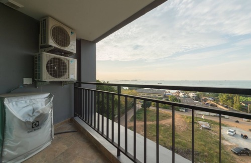 Tha Thaewawong Apartment | Sea Breeze 614@Sriracha Chonburi