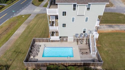 South Nags Head House | Sea Cabbage