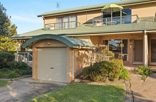Vincentia House | Sea Change by Experience Jervis Bay