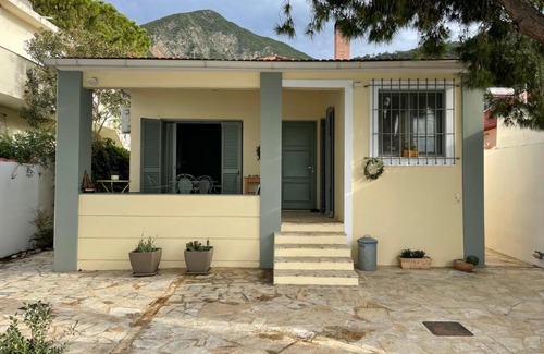 Kato Rodini House | Sea front house on the beach, Peloponnese