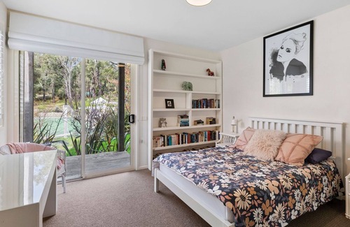 Fairhaven House | Sea Horse House ID - FH126