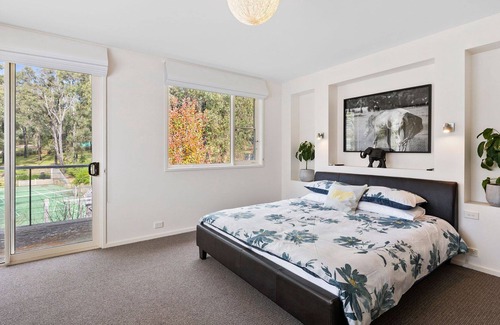 Fairhaven House | Sea Horse House ID - FH126