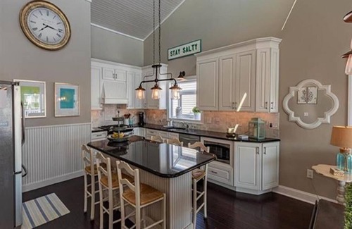 Townsend's Inlet Condo | Sea Isle City Escape in Townsends Inlet 4BR/2.5B