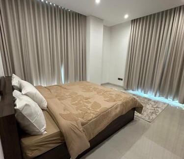 Seeb Apartment | Sea & Lagoon View in The Wave