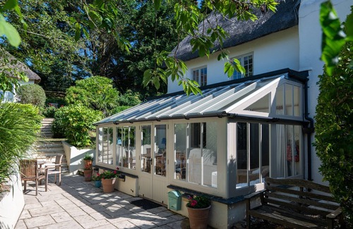 Thurlestone Cottage | Sea Lavender - a house that sleeps 9 guests in 5 bedrooms
