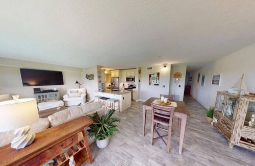 Cocoa Beach Apartment | Sea Oats 2BR-Direct Beach Access with Pool