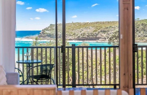 Kioloa House | Sea-renity Summary: R